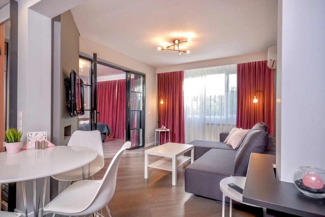 ROSÉ one bedroom designer apartment in city centre Sofía Exterior foto