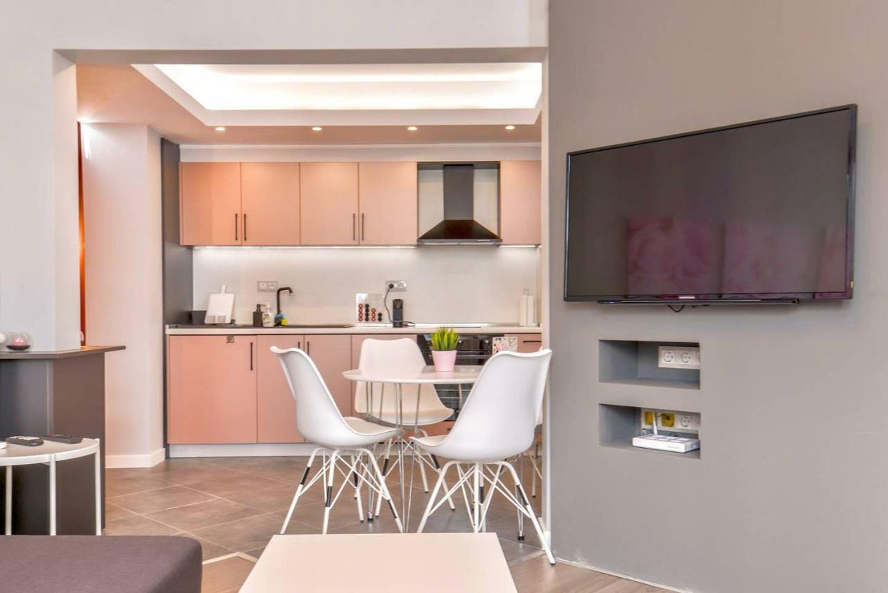 ROSÉ one bedroom designer apartment in city centre Sofía Exterior foto