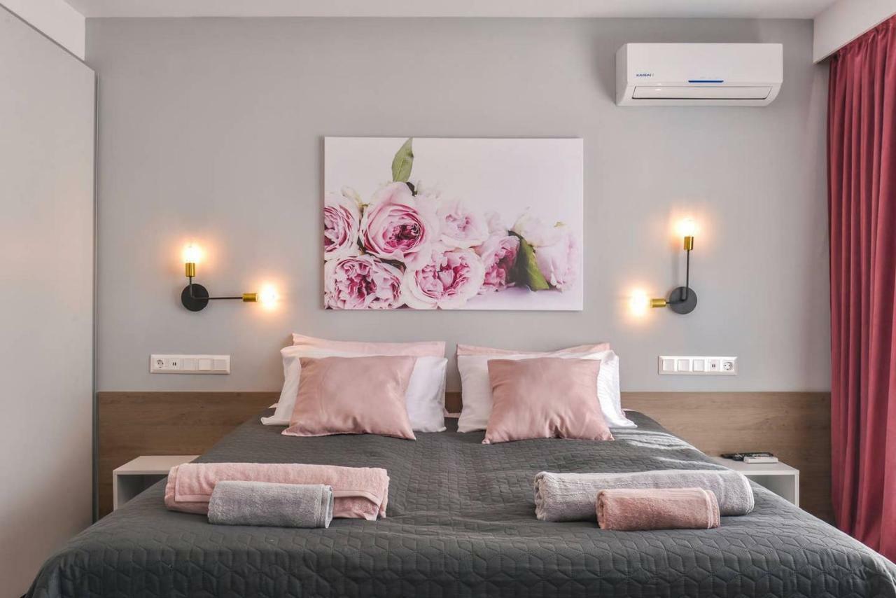 ROSÉ one bedroom designer apartment in city centre Sofía Exterior foto